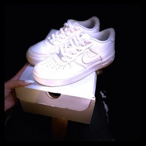 AIR FORCE 1